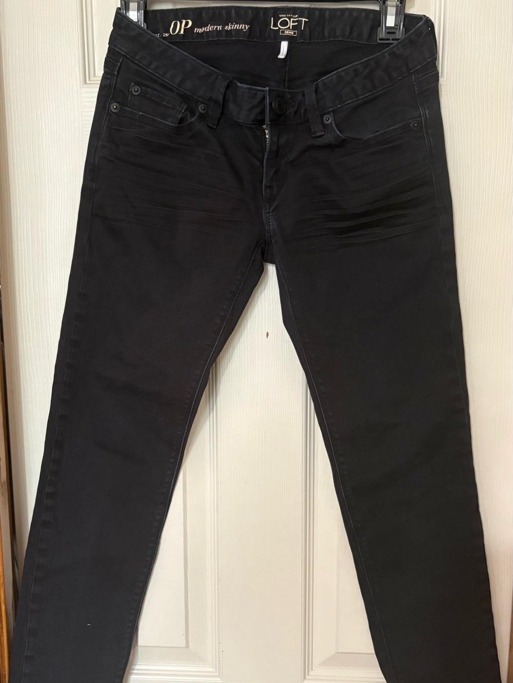 LOFT Modern Skinny Women’s  Jeans - Black sz 25 or 0 petite